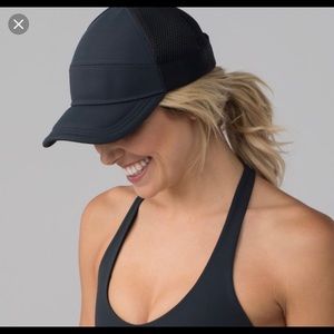Lululemon Splash and Dash Cap hat